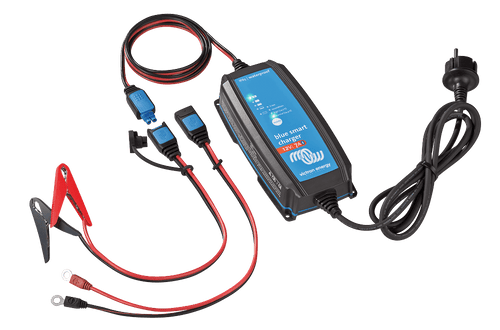 Blue Smart IP65 Charger 24/13 + DC connector